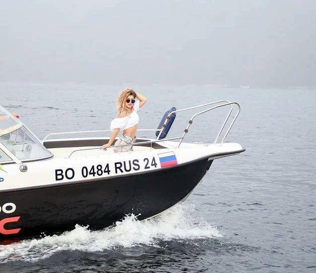 Катер Открытая Сибирь