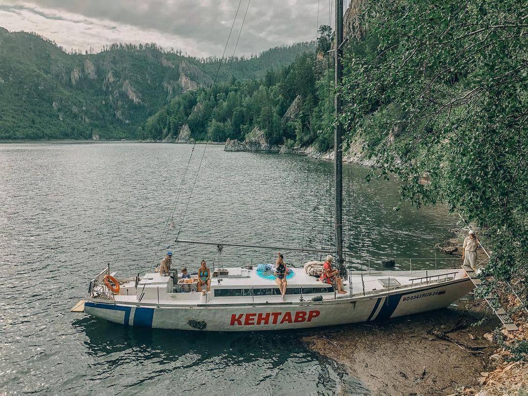 Парусная яхта Кентавр